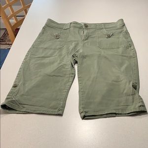 Charter Club Capris size 12